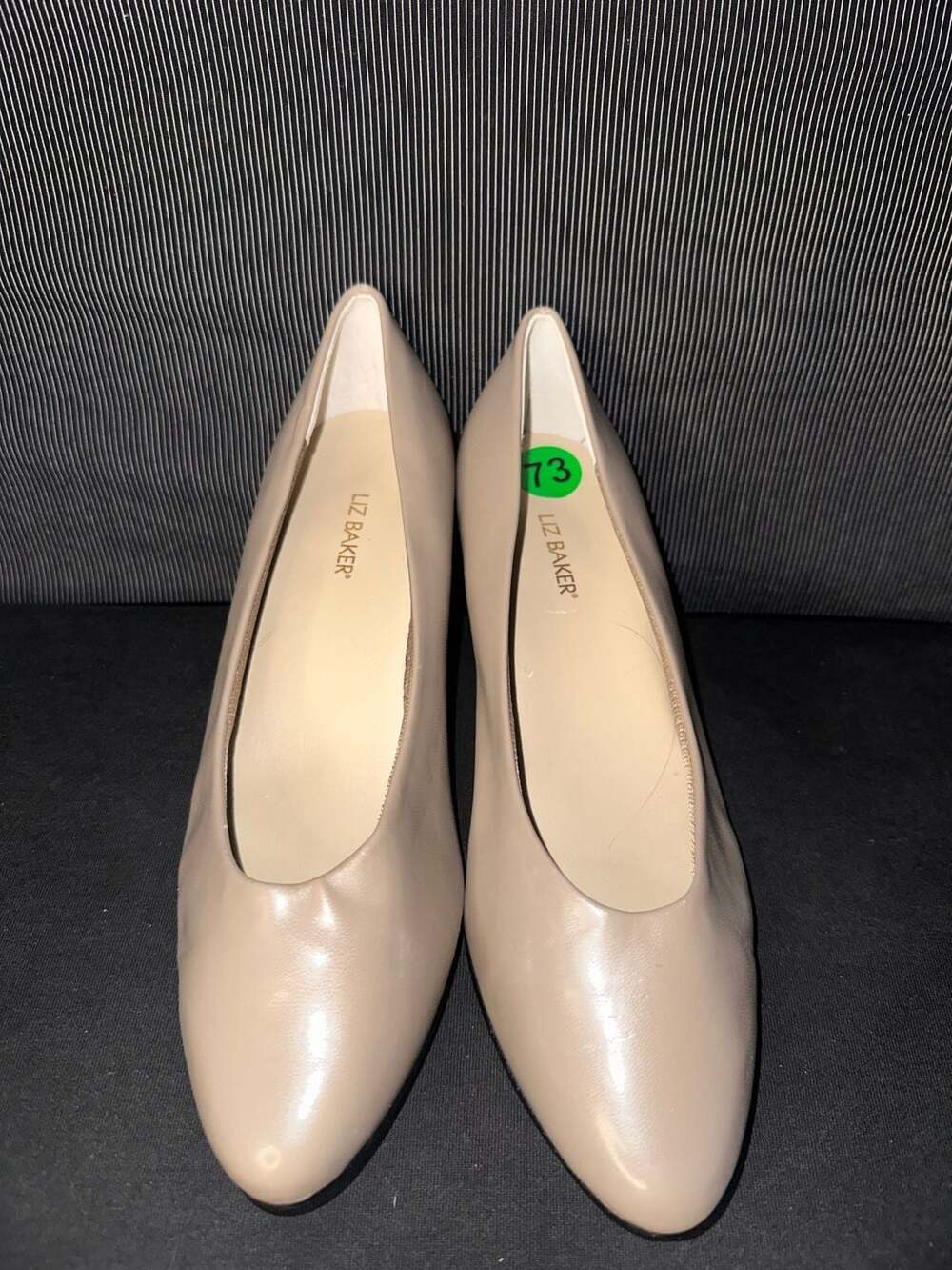 No.73 Liz Baker Beige Low Kitten Heel Dress Pumps